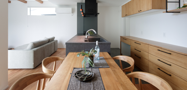 ナチュラルモダンなダイニングキッチン