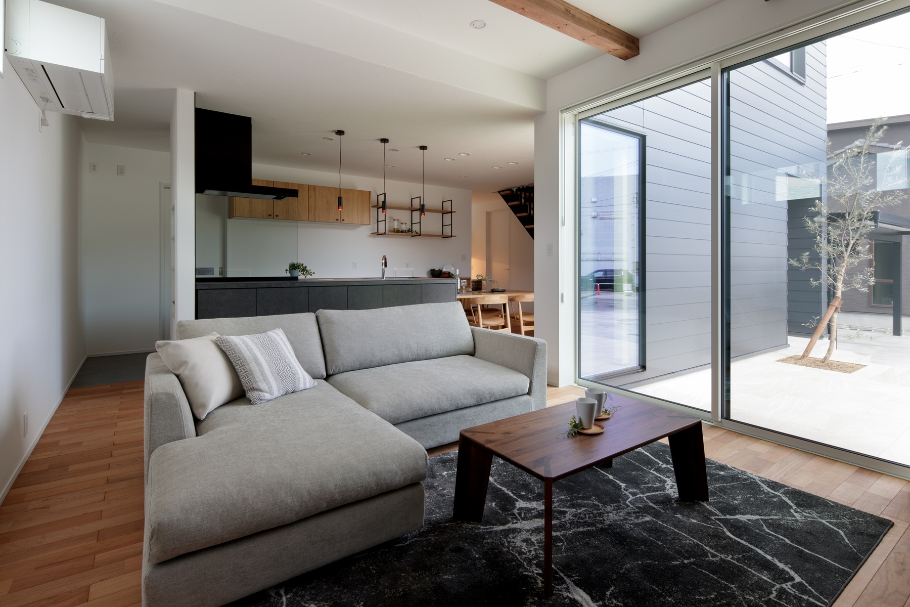 花粉症でも高気密住宅なら快適！